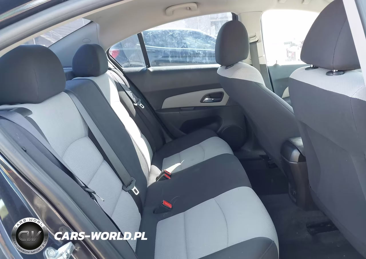 2015 Chevrolet Cruze Ls Auto VIN:1G1PA5SG3F7206490 - 8