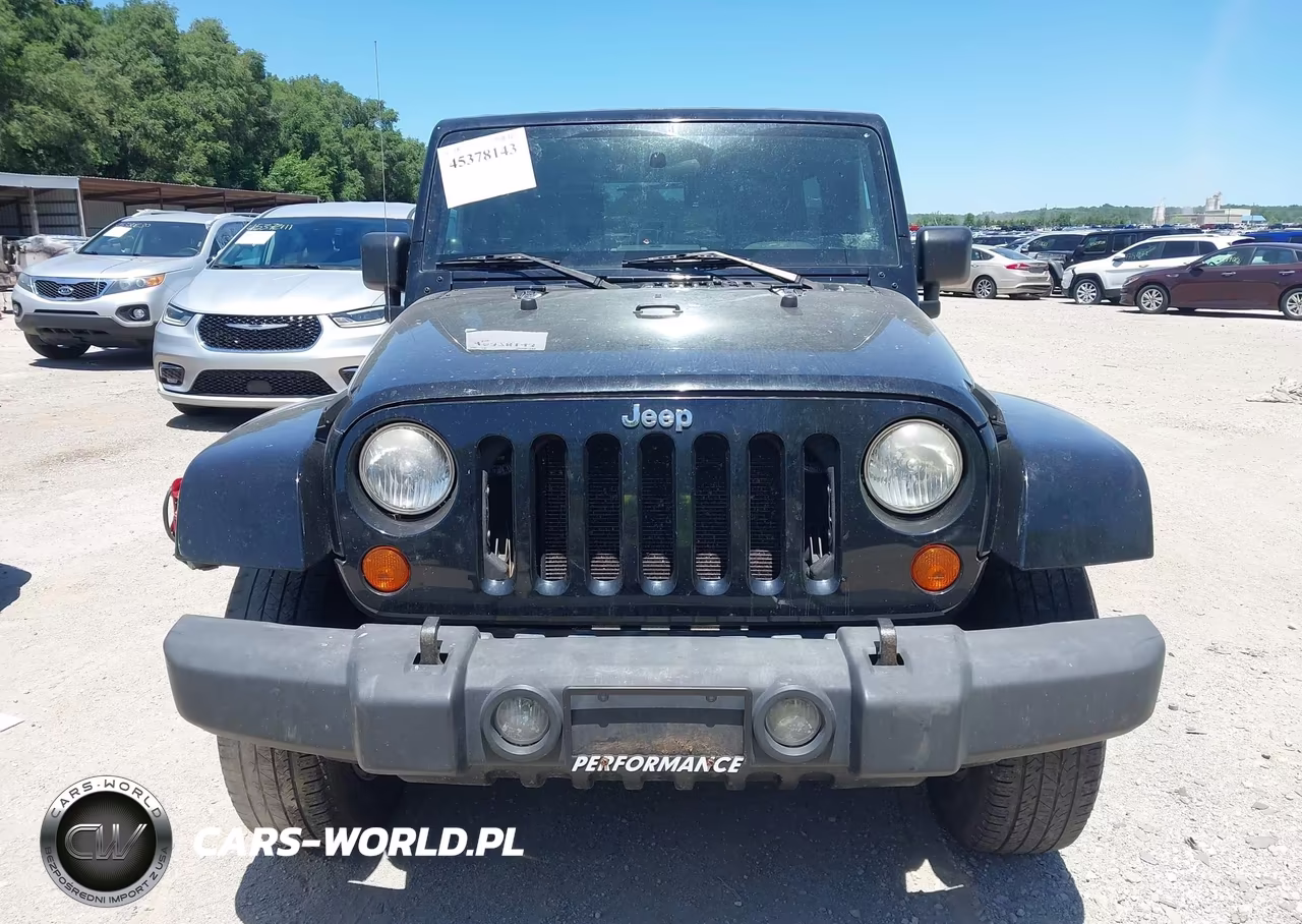 2007 Jeep Wrangler Unlimited Sahara VIN:1J8GA59157L194515 - 12