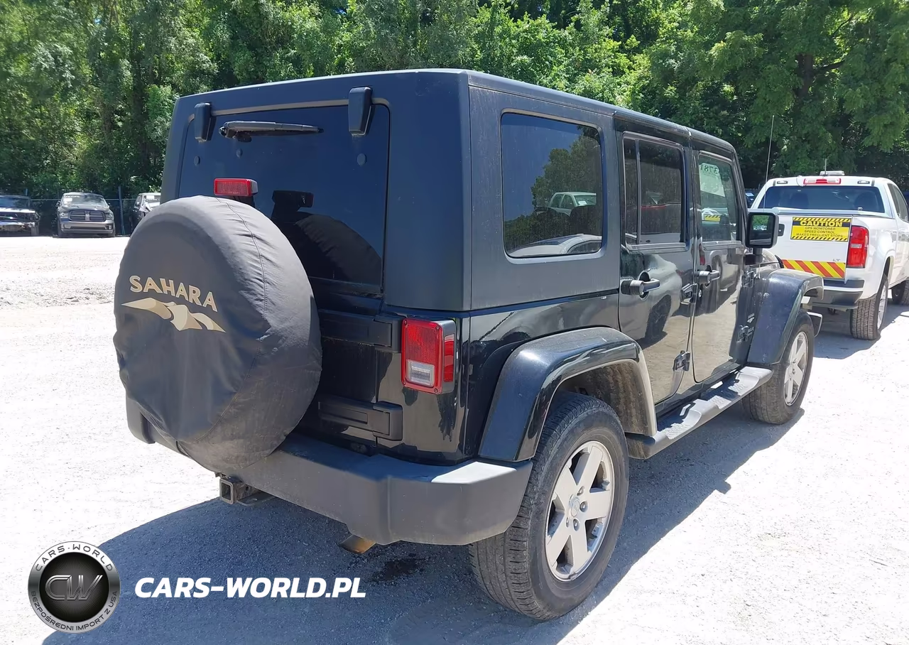 2007 Jeep Wrangler Unlimited Sahara VIN:1J8GA59157L194515 - 4
