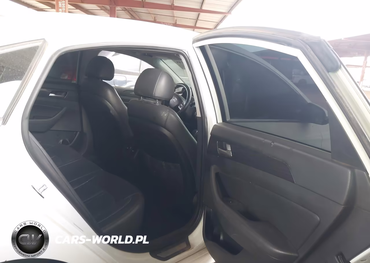 2018 Hyundai Sonata Limited VIN:5NPE34AF0JH695804 - 8