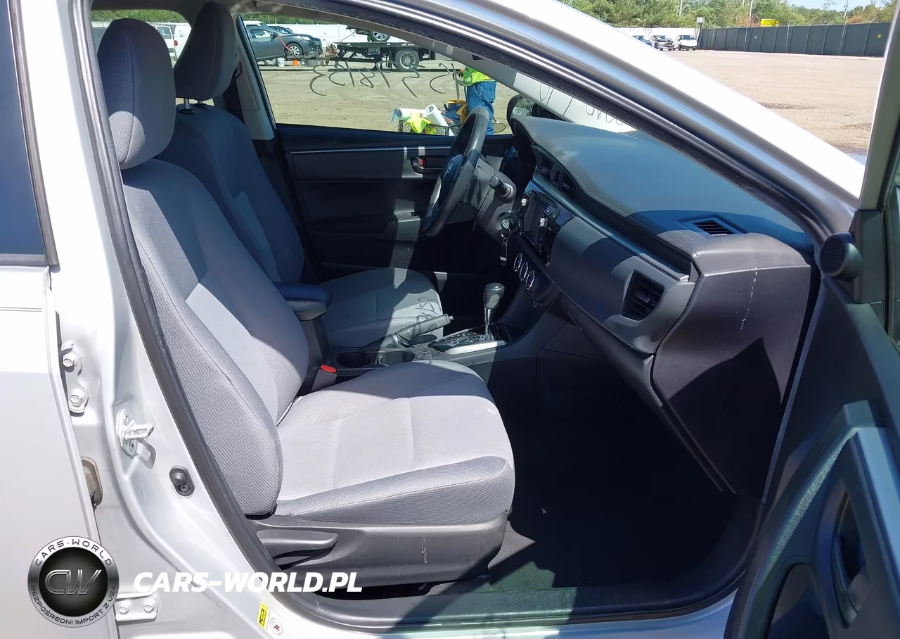 2016 Toyota Corolla L VIN:2T1BURHE2GC619734 - 5