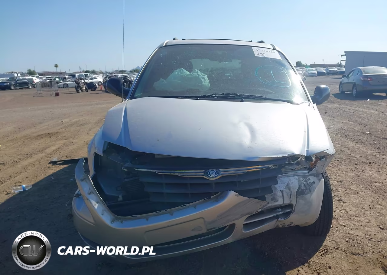 2005 Chrysler Town & Country Lx VIN:2C4GP44RX5R100758 - 6
