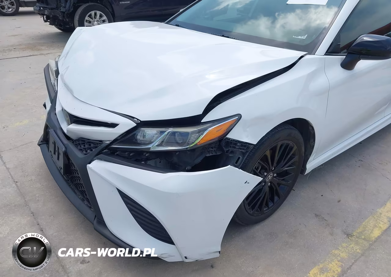2020 Toyota Camry Se Nightshade Edition VIN:4T1G11AK3LU383149 - 17