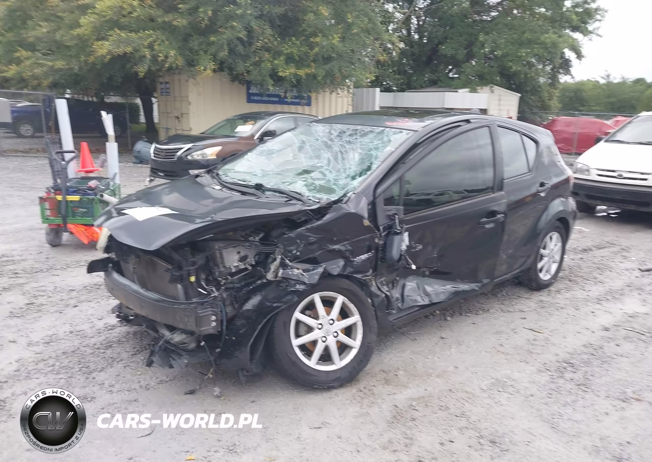 2016 Toyota Prius C Four VIN:JTDKDTB38G1129825 - 2