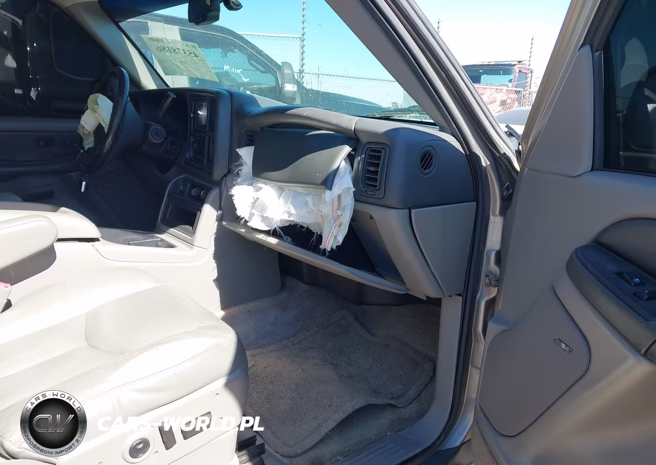 2003 Chevrolet Tahoe Lt VIN:1GNEC13Z03R288378 - 5