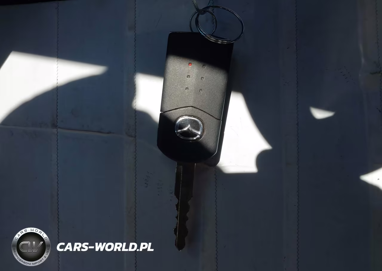 2014 Mazda Mazda2 Sport VIN:JM1DE1KZ7E0171677 - 11