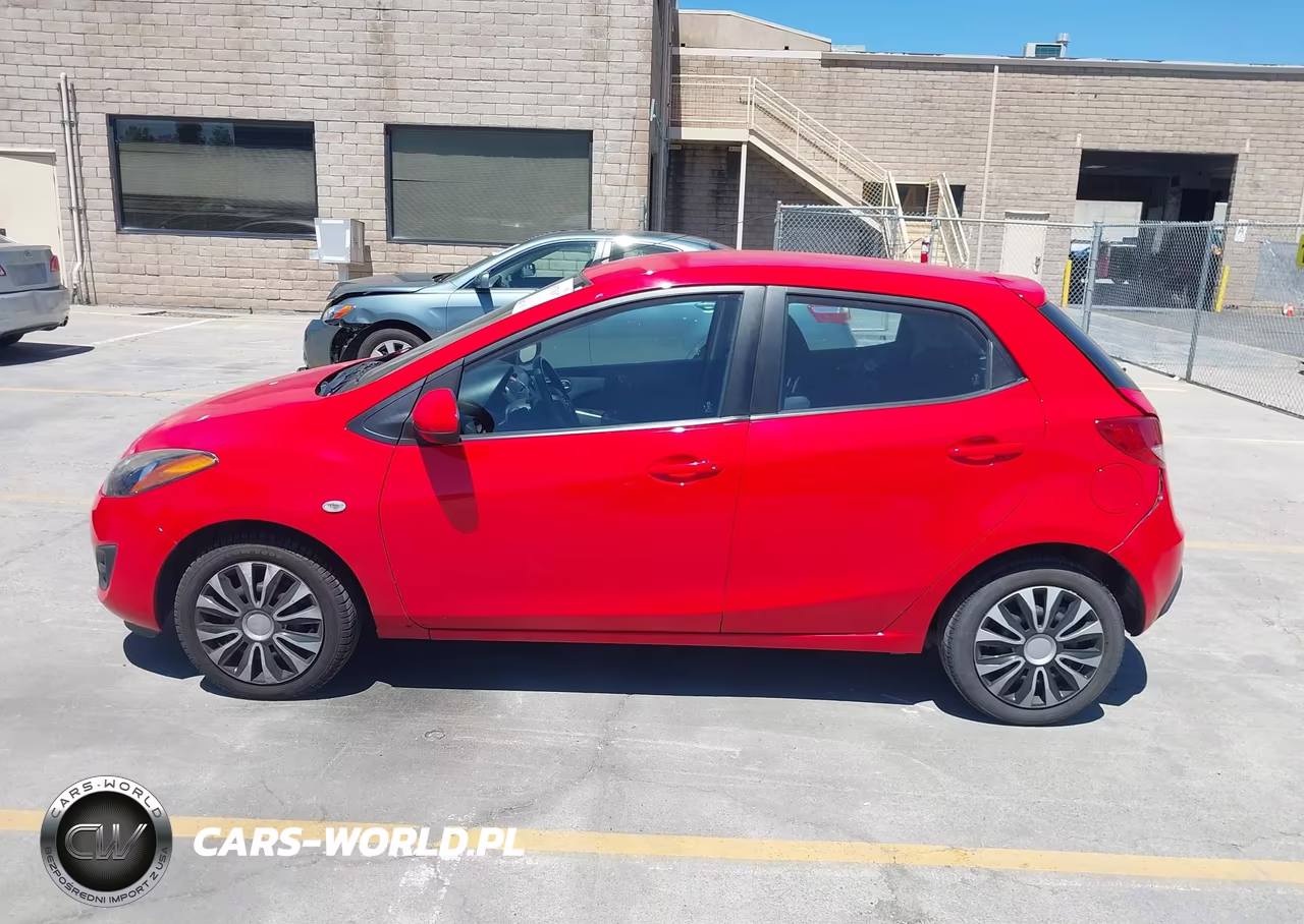 2014 Mazda Mazda2 Sport VIN:JM1DE1KZ7E0171677 - 15