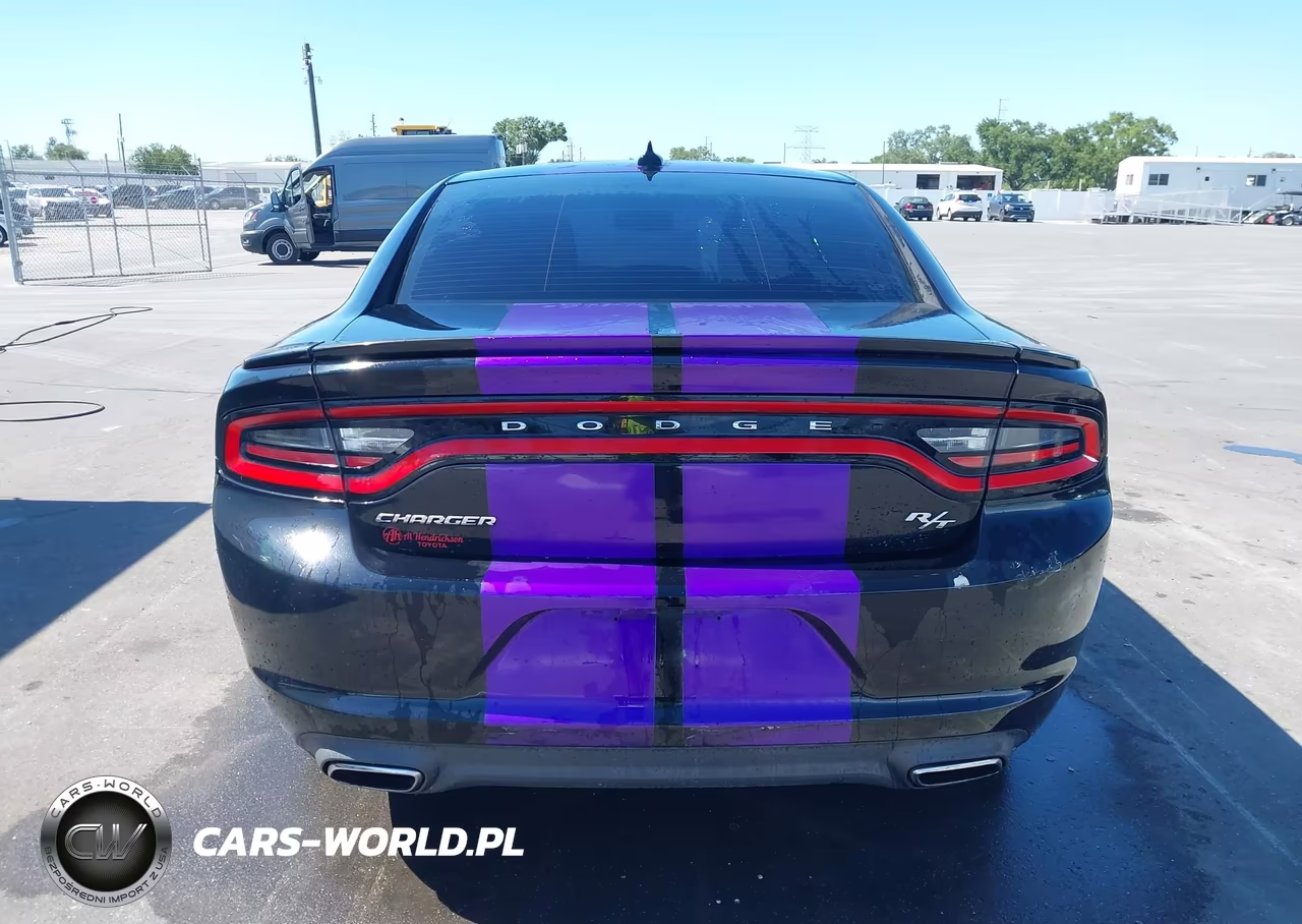 2016 Dodge Charger R-T VIN:2C3CDXCT3GH203409 - 16