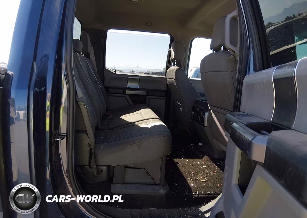 2018 Ford F-350 Xlt VIN:1FT8W3BT2JEB61707 - 8