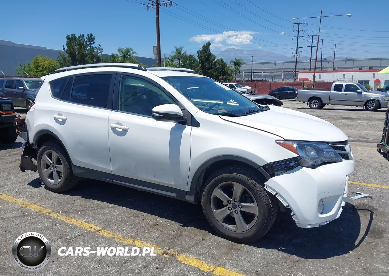 2015 Toyota Rav4 Xle – zdjęcie 1 z 17