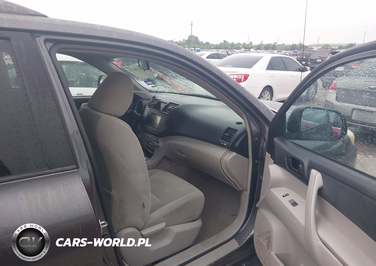 2010 Toyota Highlander VIN:5TDZA3EH8AS004476 - 5