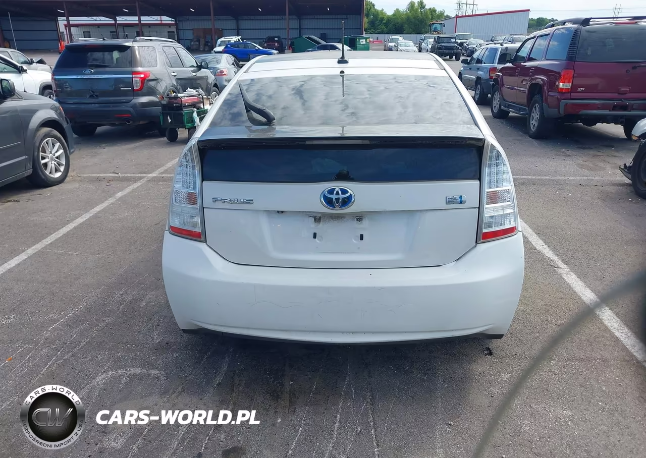 2011 Toyota Prius Four VIN:JTDKN3DU0B0252777 - 15