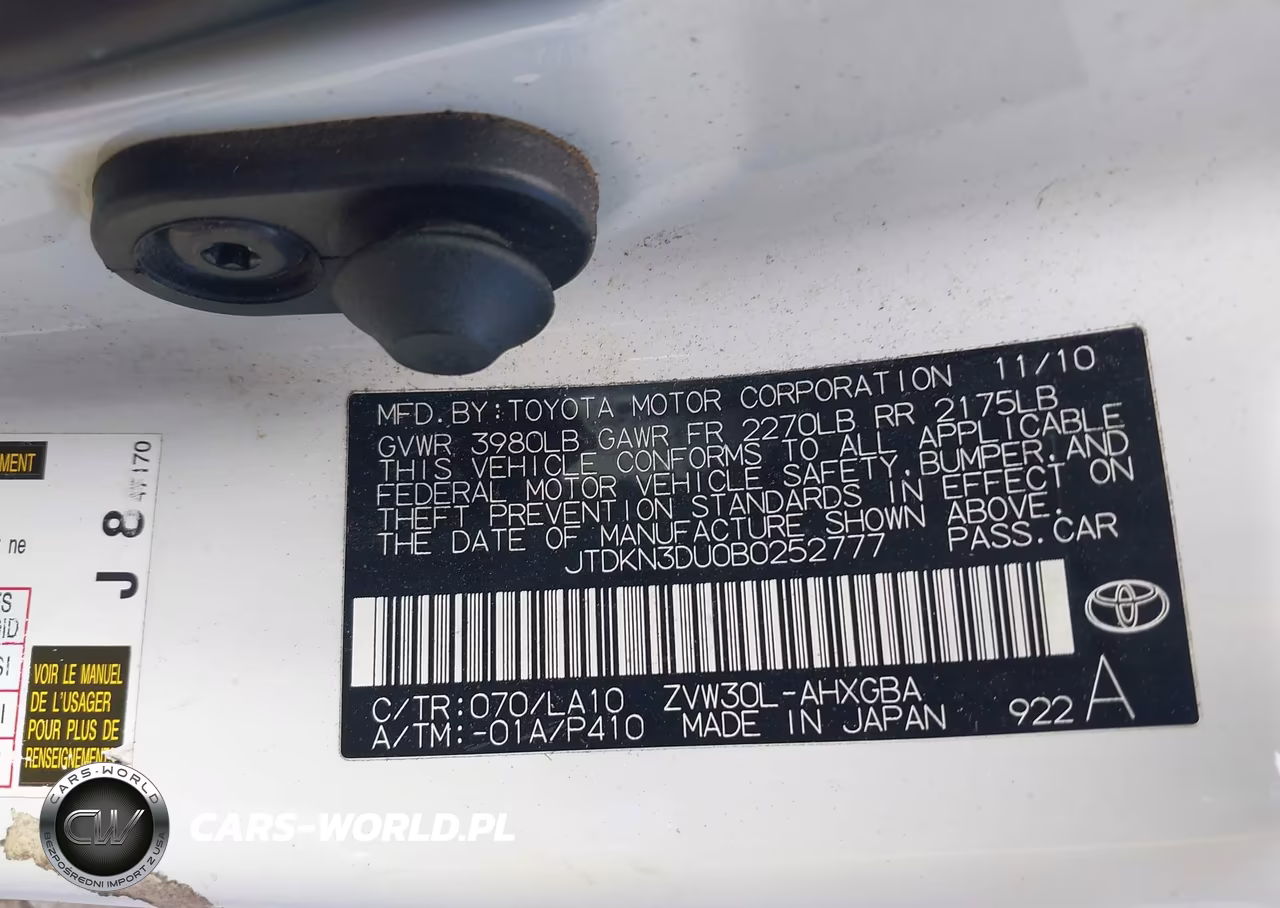 2011 Toyota Prius Four VIN:JTDKN3DU0B0252777 - 9