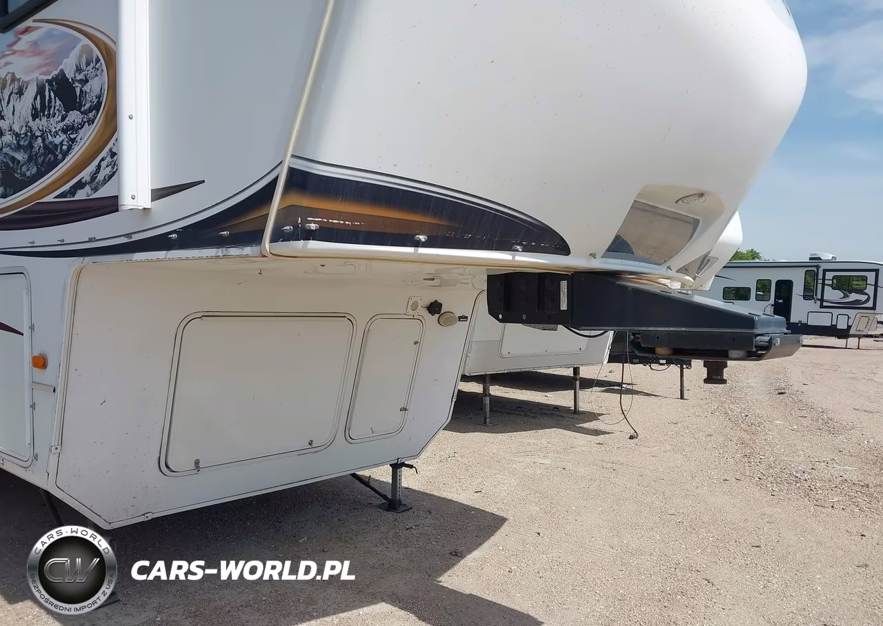 2012 Keystone Rv Other VIN:4YDF34028C4700109 - 10