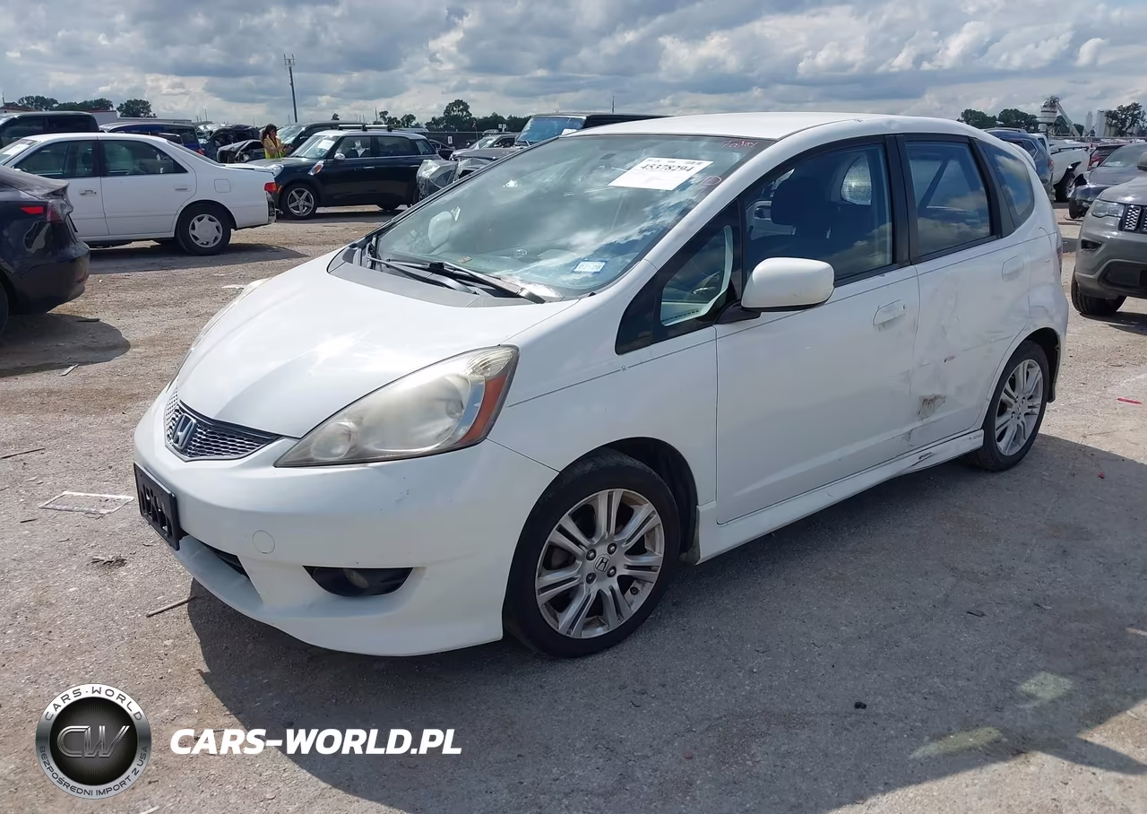 2011 Honda Fit Sport VIN:JHMGE8H5XBS000494 - 2