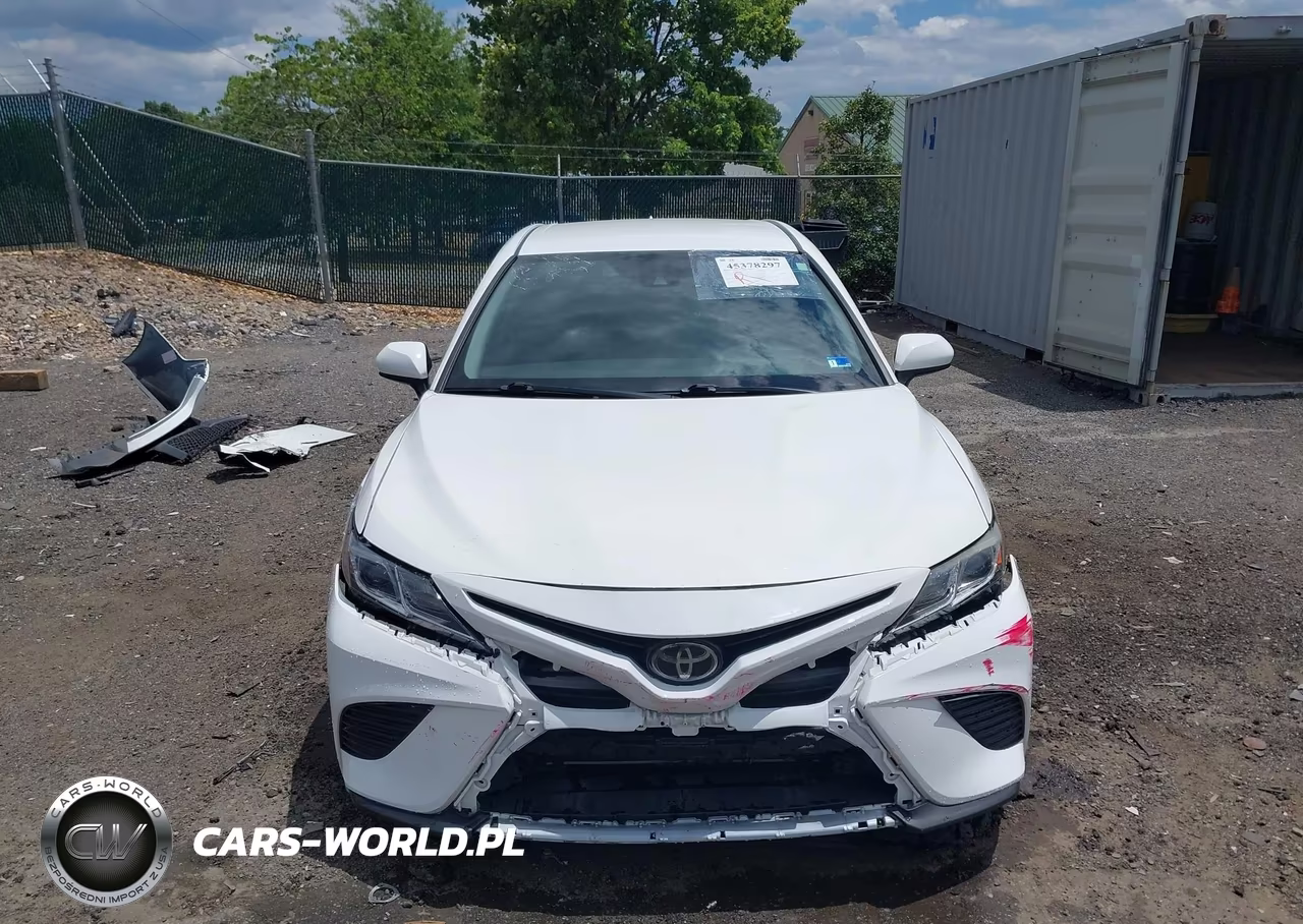 2020 Toyota Camry Se VIN:4T1G11AKXLU897127 - 13