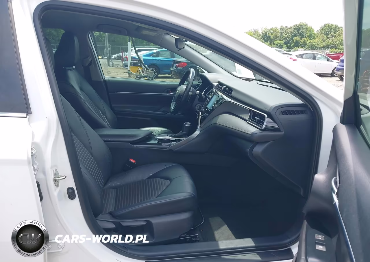 2020 Toyota Camry Se VIN:4T1G11AKXLU897127 - 5
