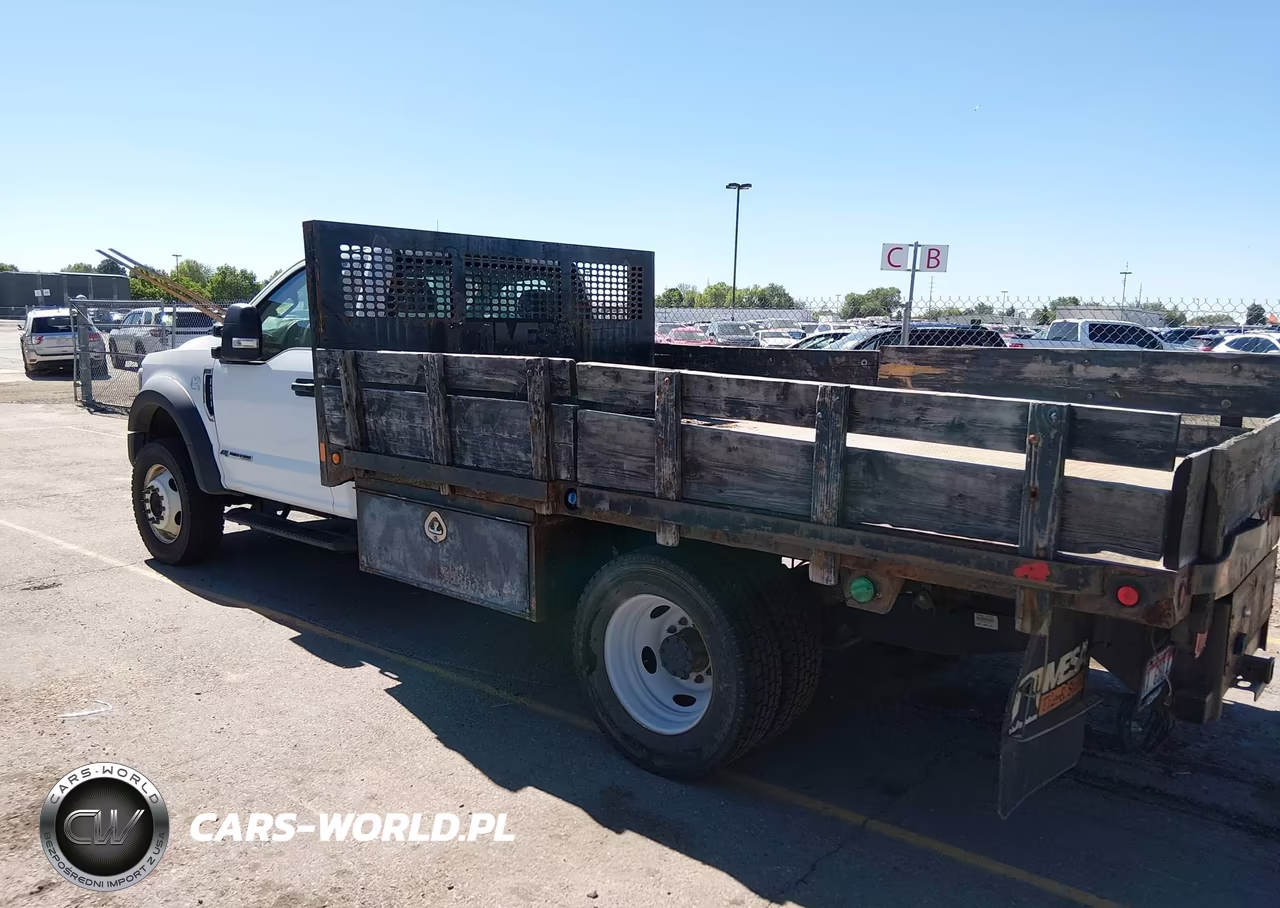 2019 Ford F-550 Chassis Xl-Xlt VIN:1FDUF5HT5KEG74691 - 3