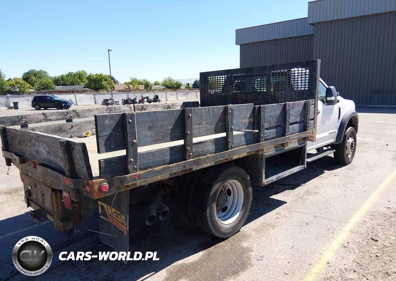 2019 Ford F-550 Chassis Xl-Xlt VIN:1FDUF5HT5KEG74691 - 4