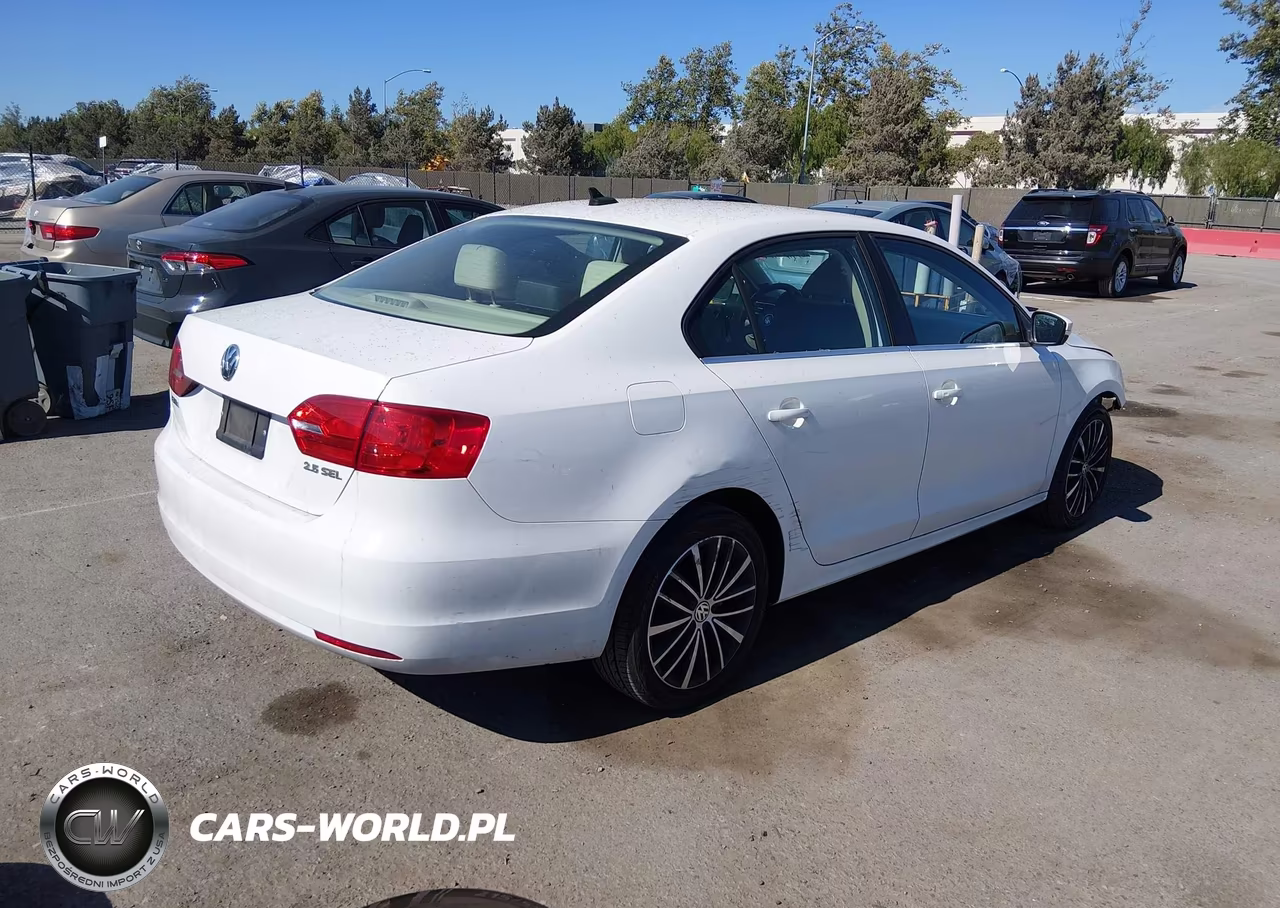 2012 Volkswagen Jetta 2.5L Sel Premium VIN:3VWLP7AJ5CM395056 - 4