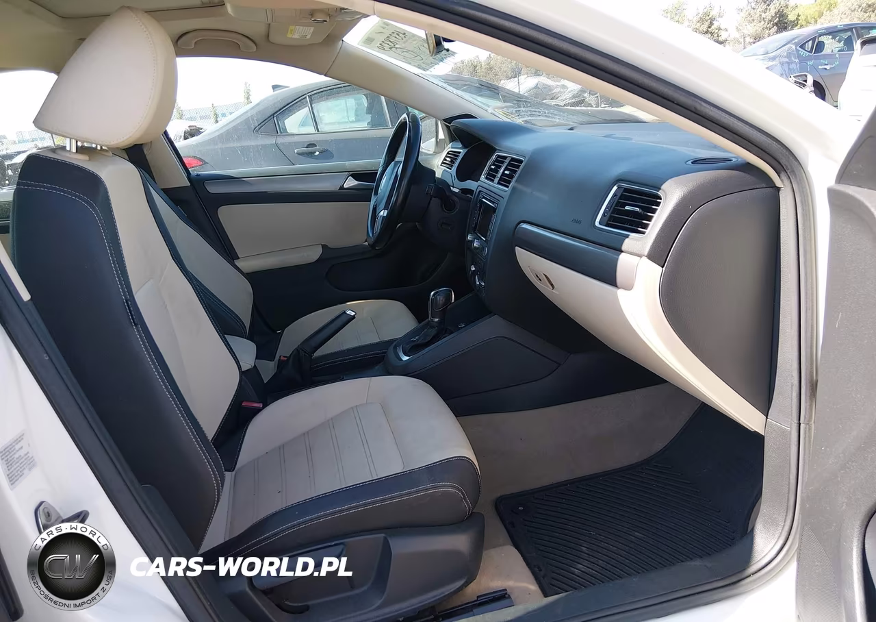 2012 Volkswagen Jetta 2.5L Sel Premium VIN:3VWLP7AJ5CM395056 - 5