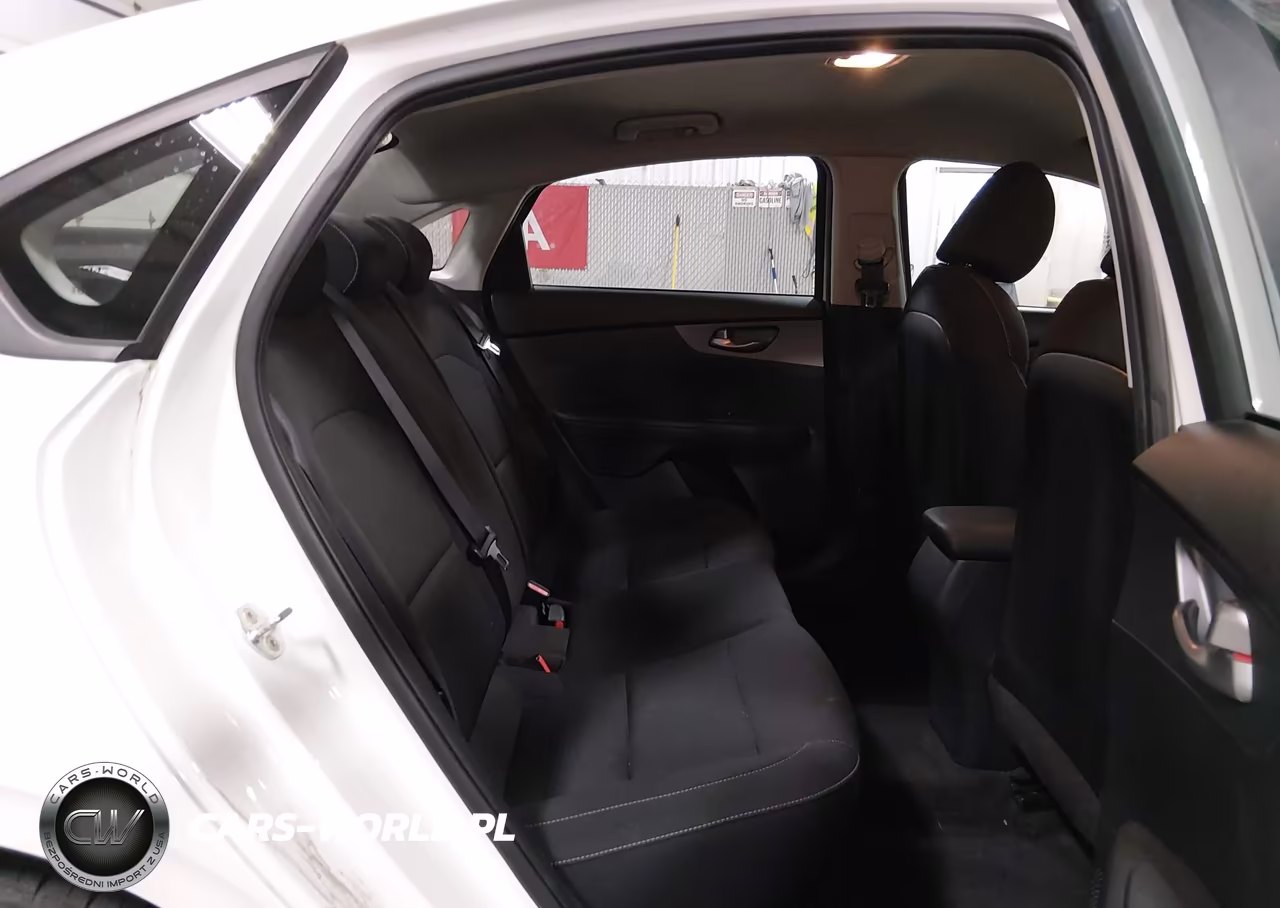 2021 Kia Forte Lxs VIN:3KPF24AD0ME410811 - 8