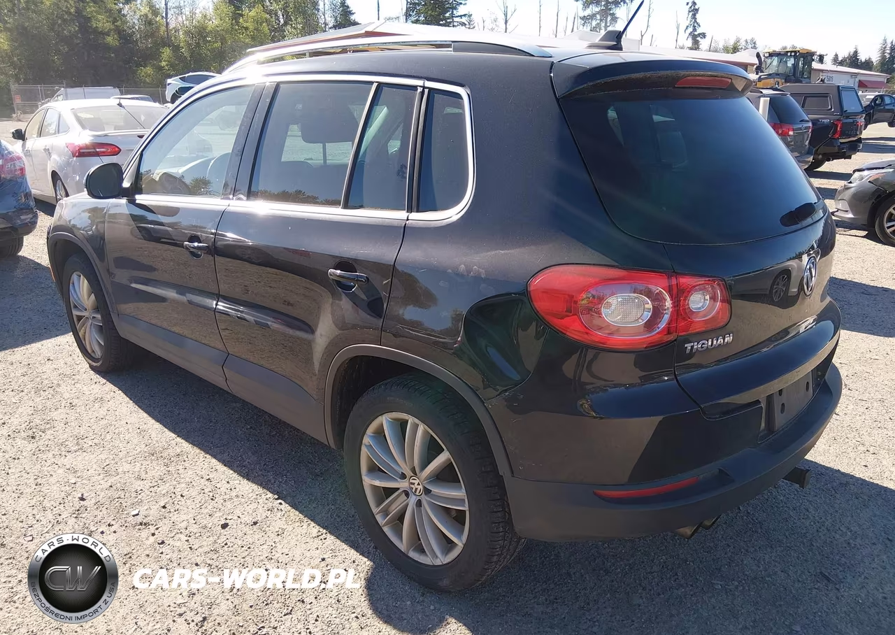2011 Volkswagen Tiguan Sel VIN:WVGBV7AX9BW567625 - 3