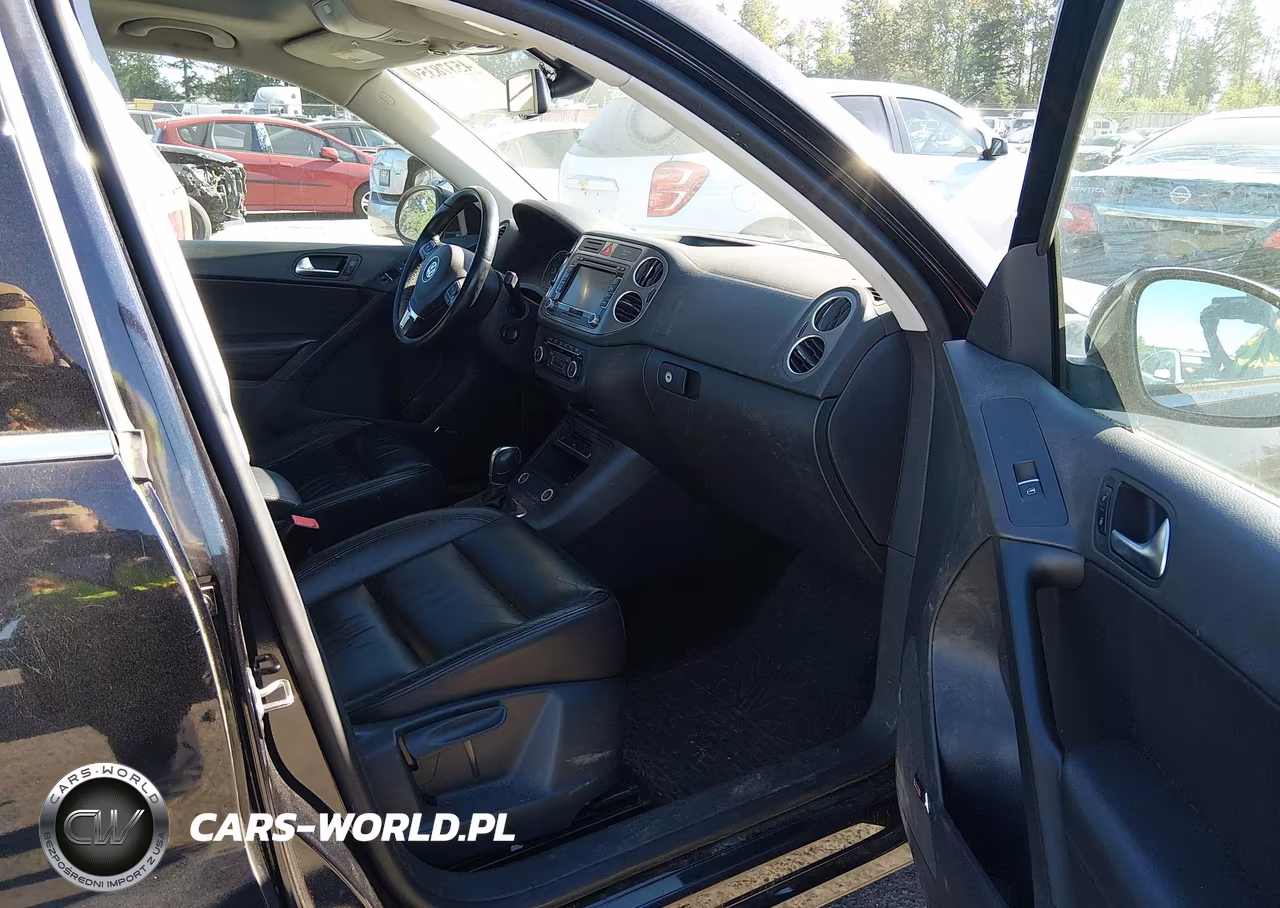 2011 Volkswagen Tiguan Sel VIN:WVGBV7AX9BW567625 - 5