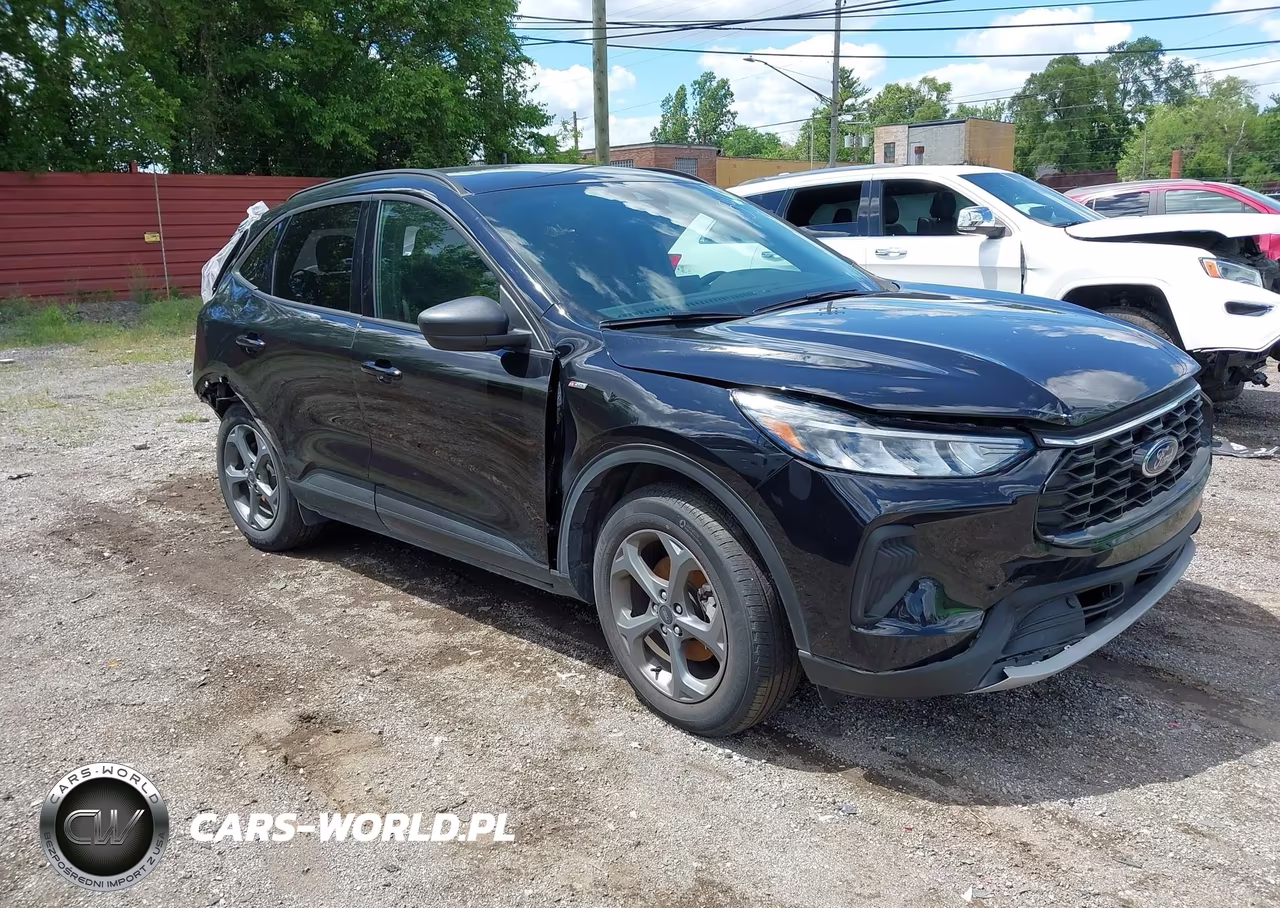 2025 Ford Escape St-Line – zdjęcie 1 z 16