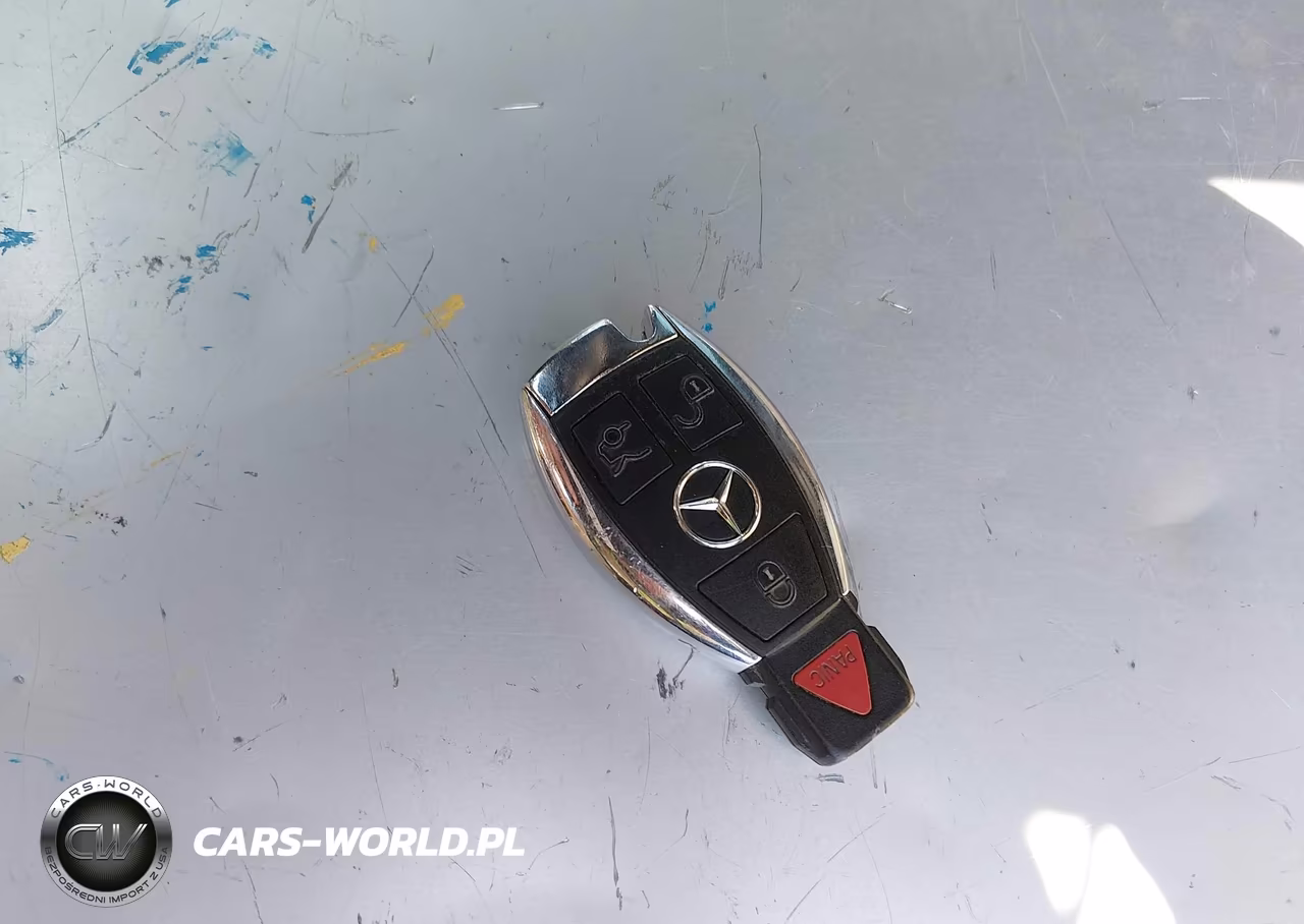 2018 Mercedes-Benz C 300 VIN:55SWF4JB0JU282254 - 11