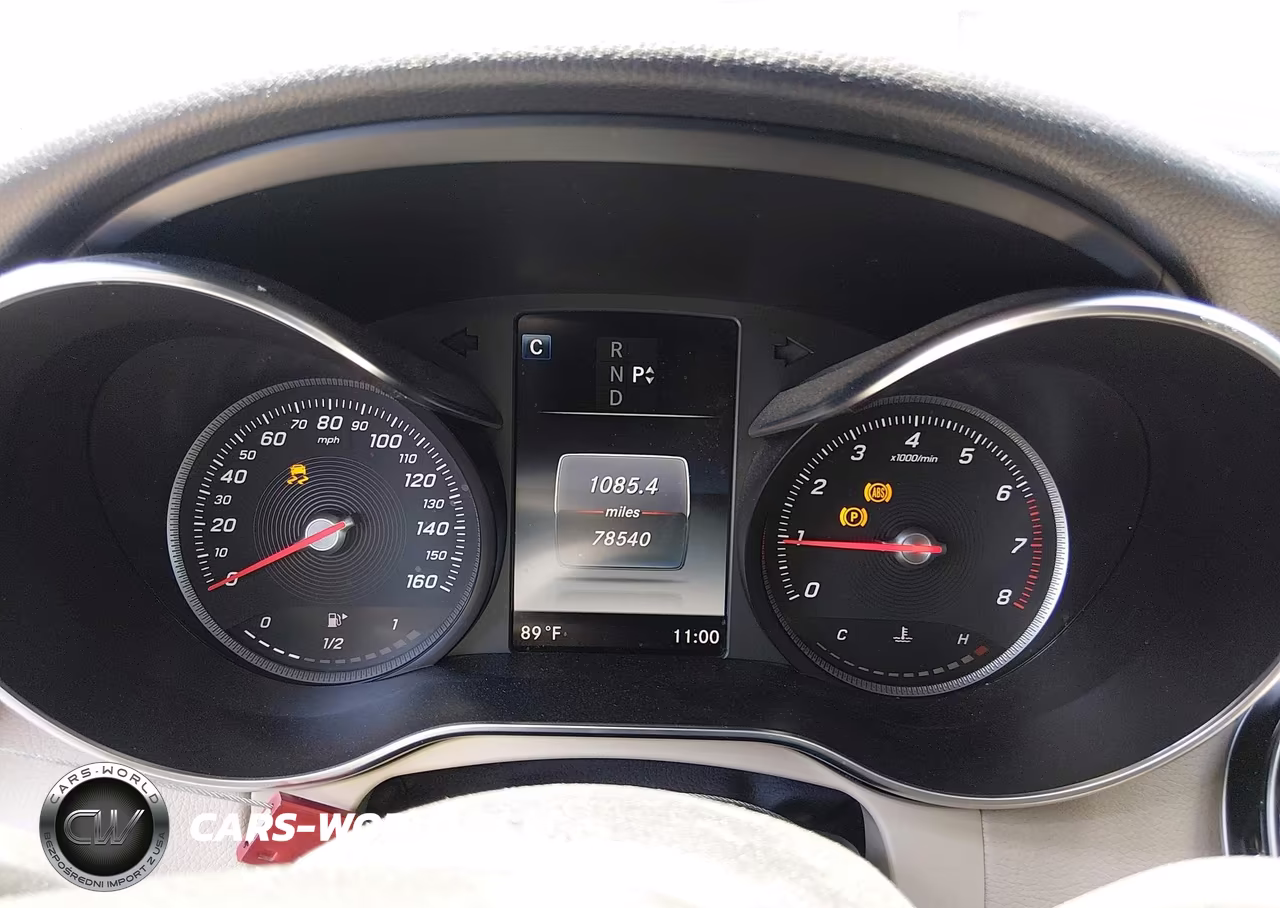 2018 Mercedes-Benz C 300 VIN:55SWF4JB0JU282254 - 7