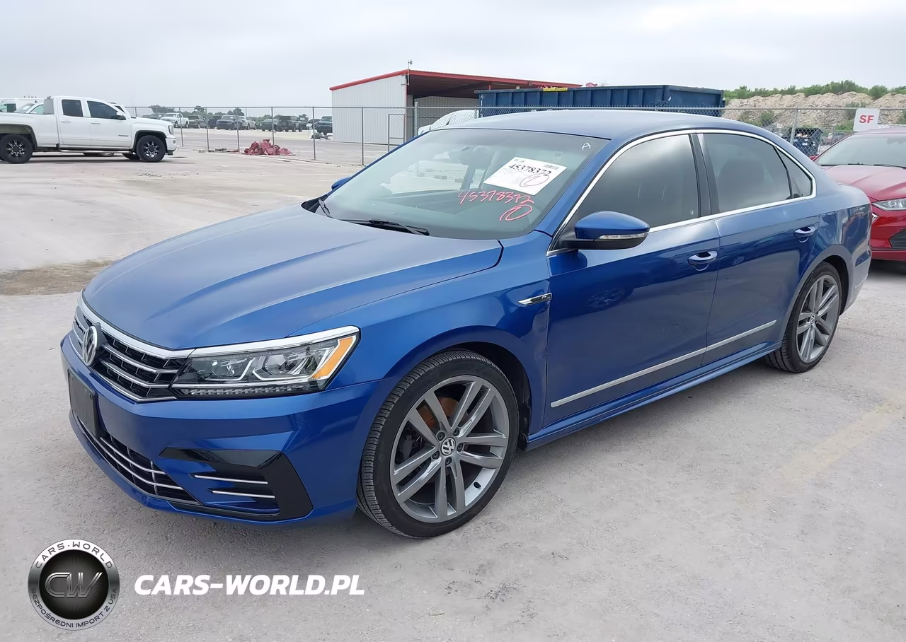 2017 Volkswagen Passat 1.8T R-Line VIN:1VWDT7A30HC002459 - 2