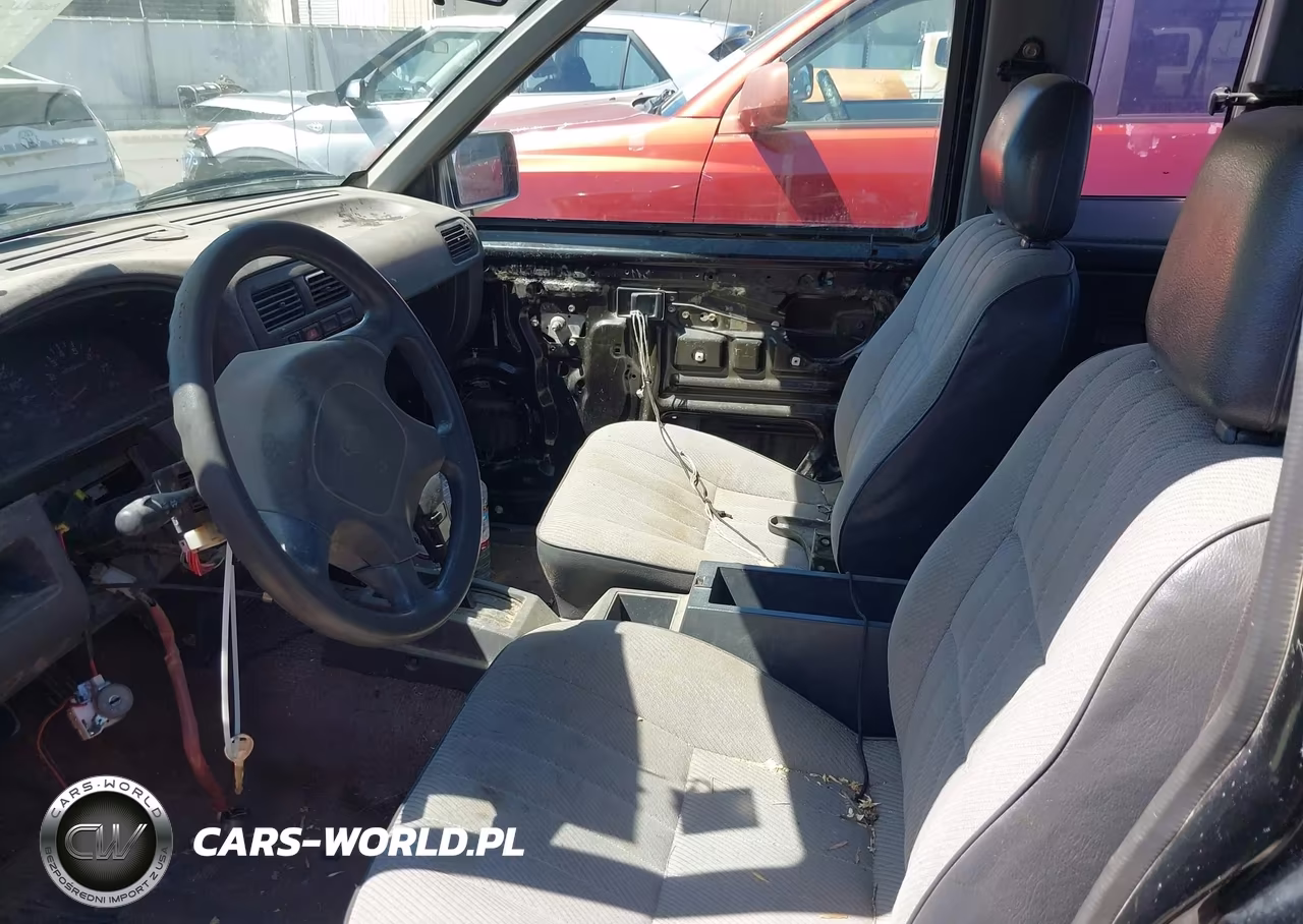 1994 Nissan Truck King Cab Xe VIN:1N6SD16S3RC384246 - 5
