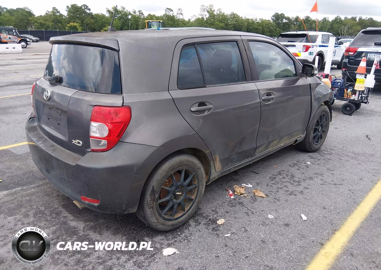 2010 Scion Xd VIN:JTKKU4B4XA1004064 - 4