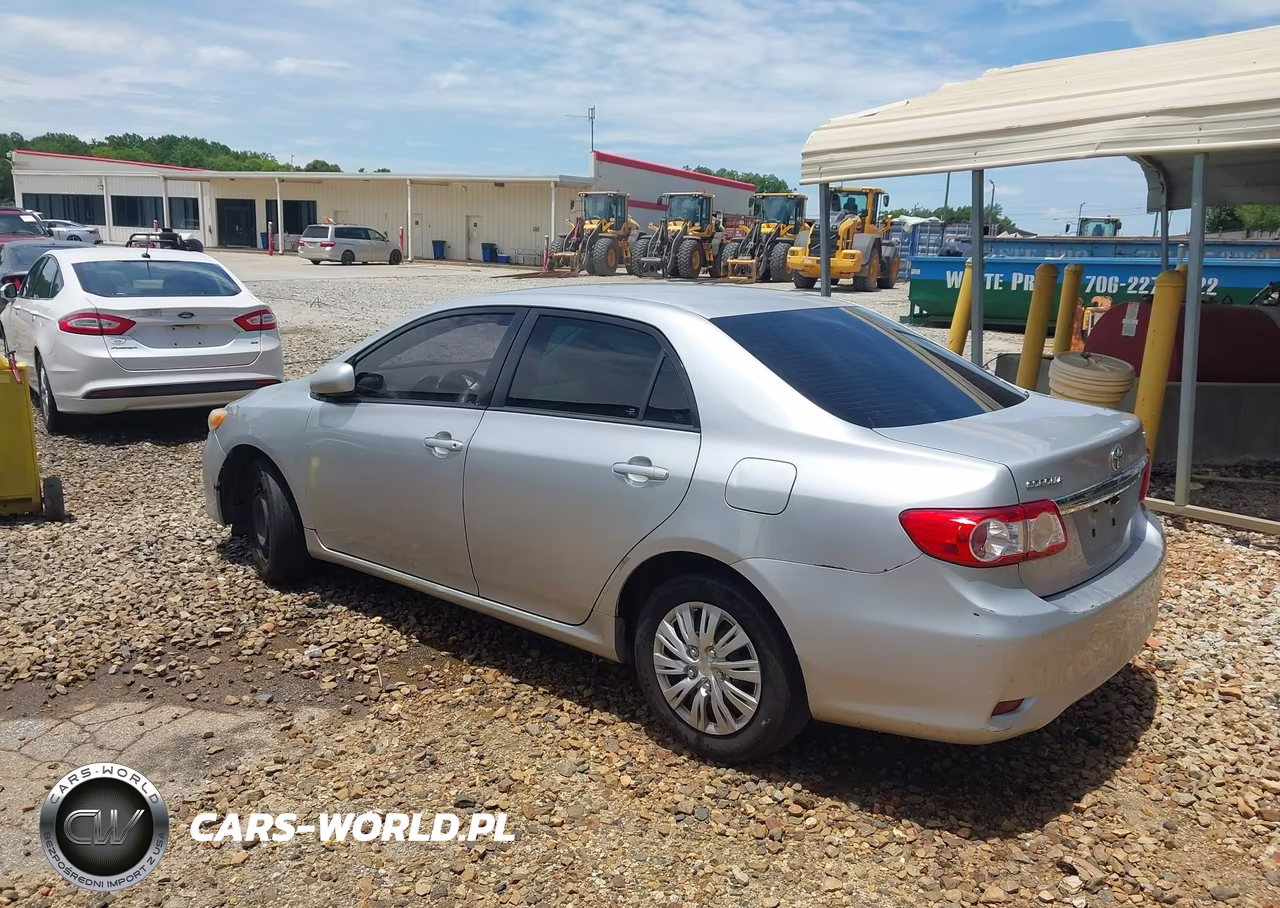 2011 Toyota Corolla Le VIN:2T1BU4EE4BC750292 - 3