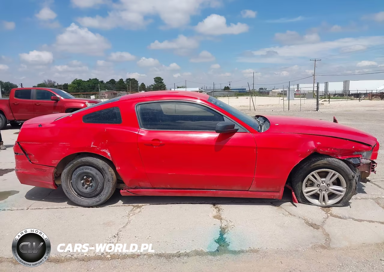 2014 Ford Mustang V6 VIN:1ZVBP8AM2E5237892 - 13
