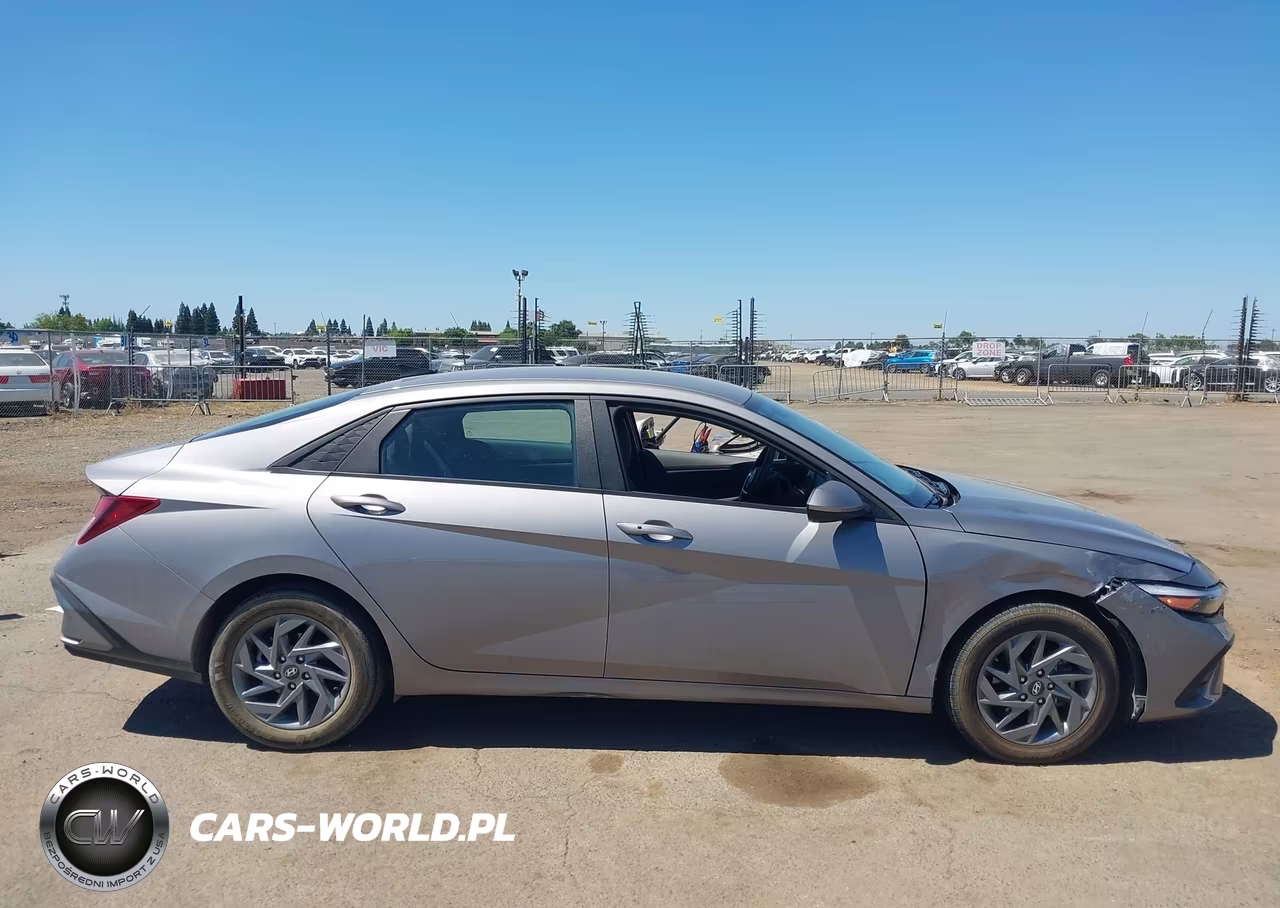 2024 Hyundai Elantra Sel VIN:KMHLM4DG0RU807846 - 13