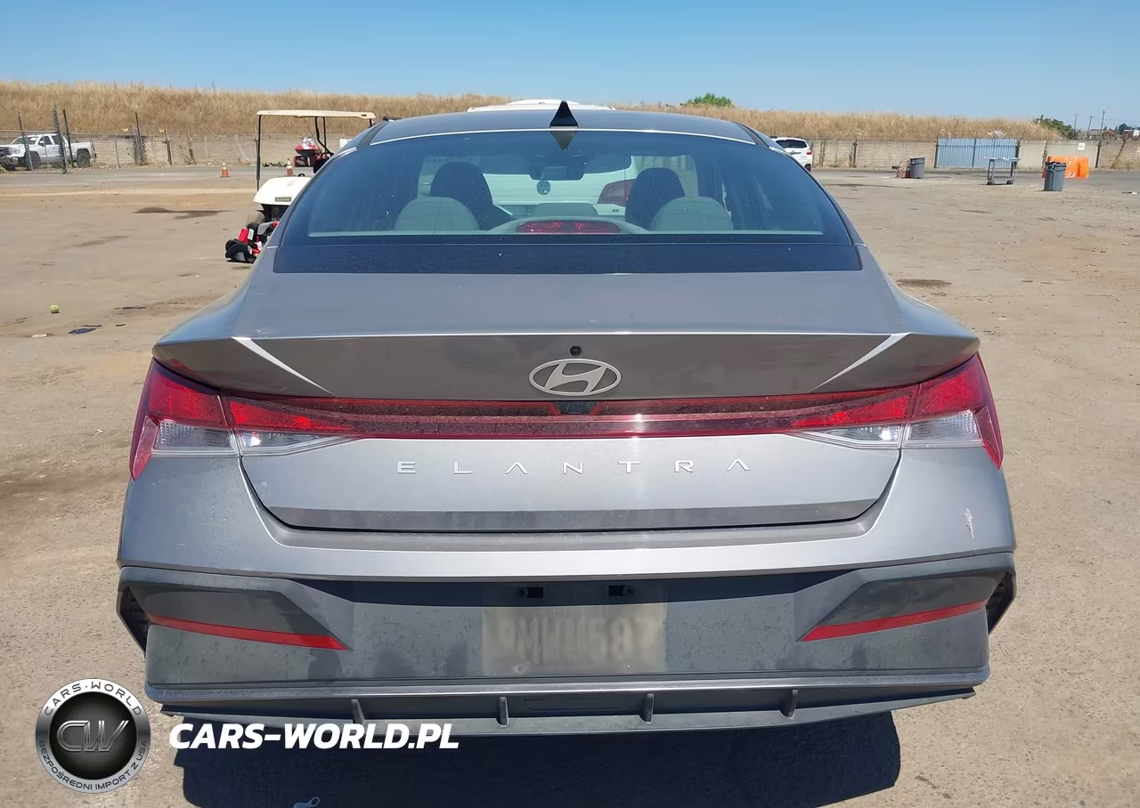 2024 Hyundai Elantra Sel VIN:KMHLM4DG0RU807846 - 16