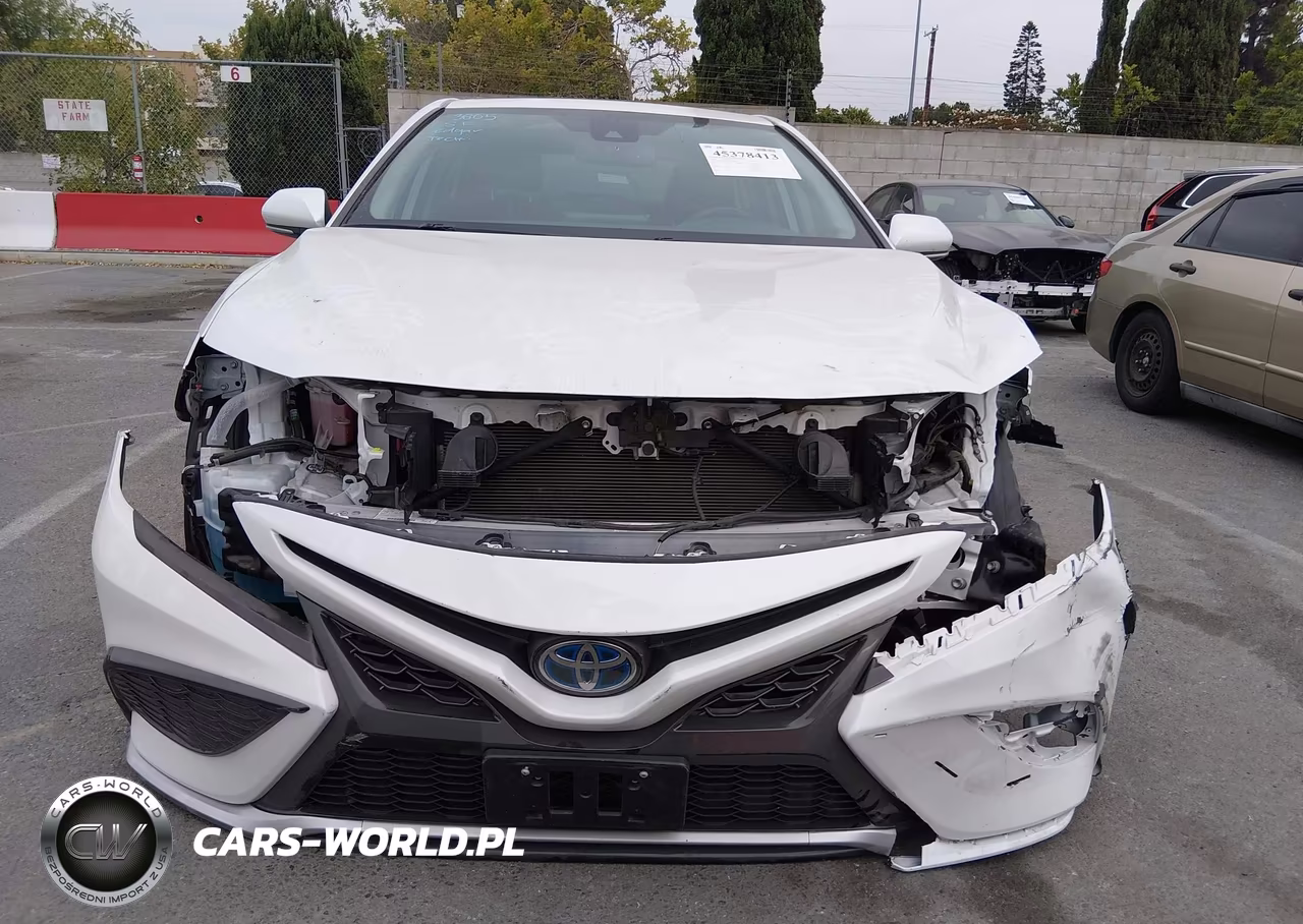 2021 Toyota Camry Xse Hybrid VIN:4T1K31AK2MU550686 - 13