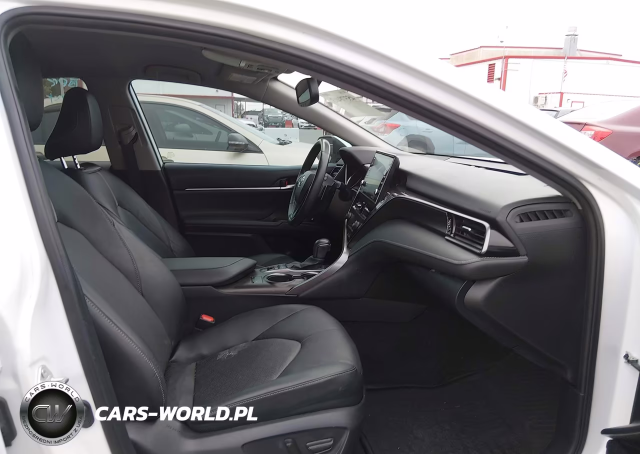 2021 Toyota Camry Xse Hybrid VIN:4T1K31AK2MU550686 - 5