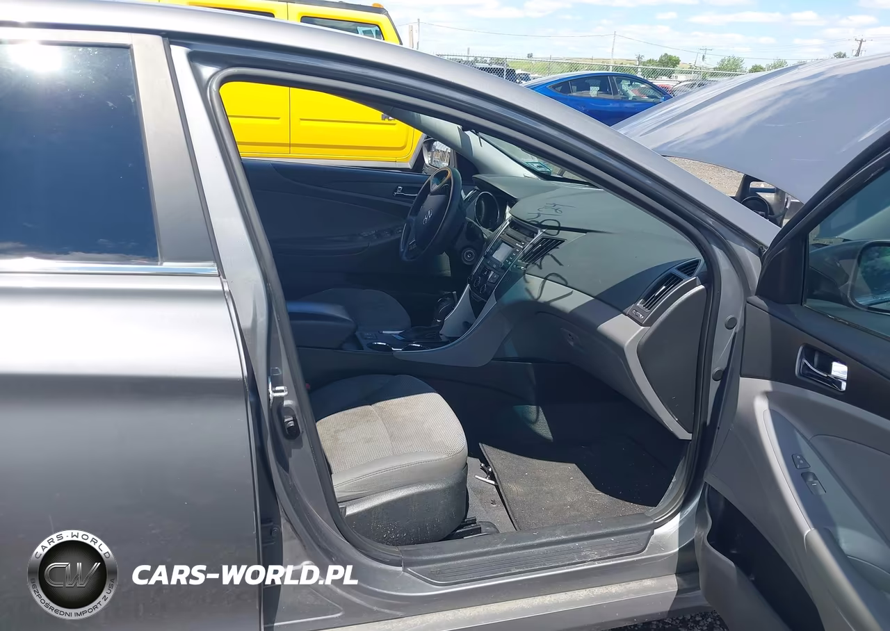 2014 Hyundai Sonata Gls VIN:5NPEB4AC5EH875083 - 5