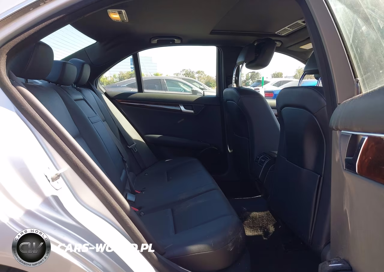 2014 Mercedes-Benz C 250 Sport VIN:WDDGF4HB2EA960938 - 8