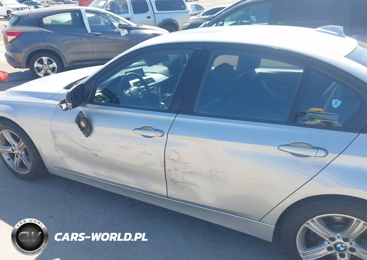 2013 BMW 328I xDrive VIN:WBA3B5C53DF591419 - 13