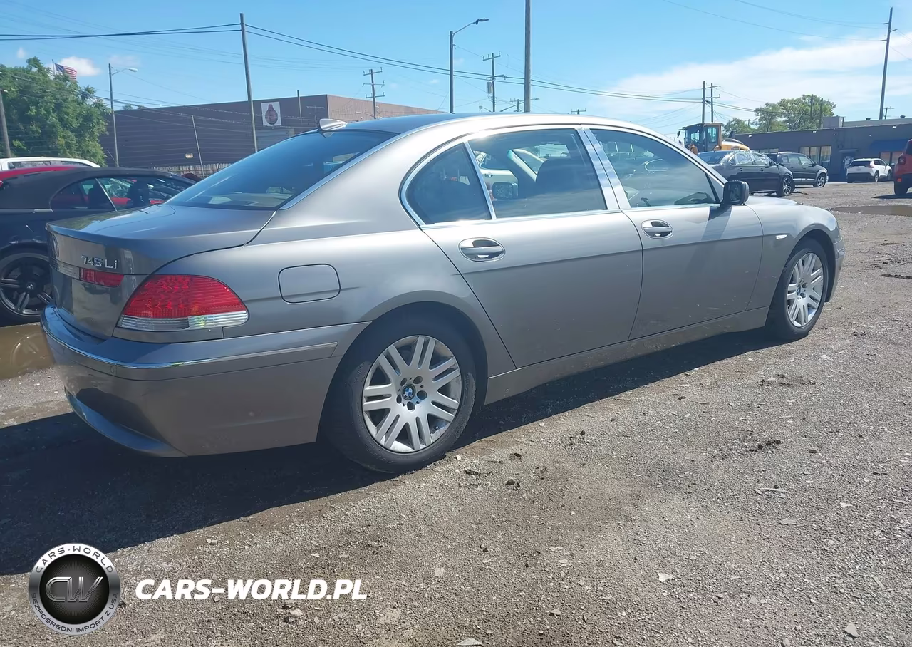 2003 BMW 745Li VIN:WBAGN63433DR12505 - 4