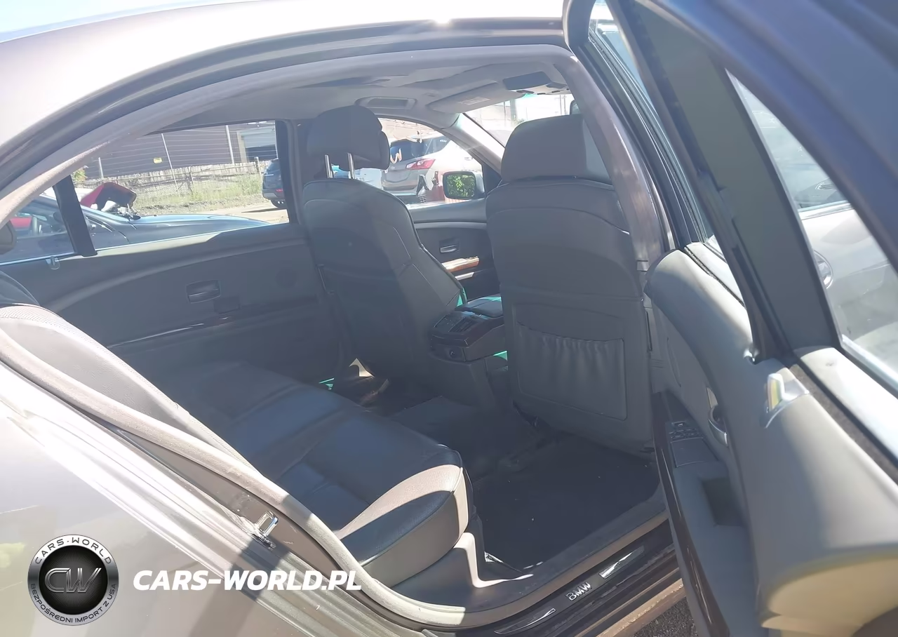2003 BMW 745Li VIN:WBAGN63433DR12505 - 8