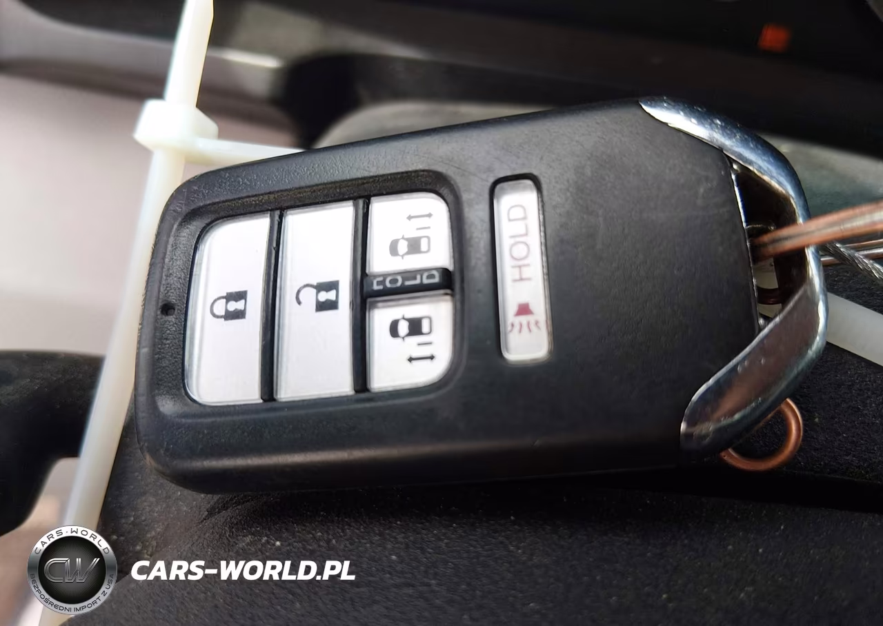 2016 Honda Odyssey Se VIN:5FNRL5H36GB096996 - 11