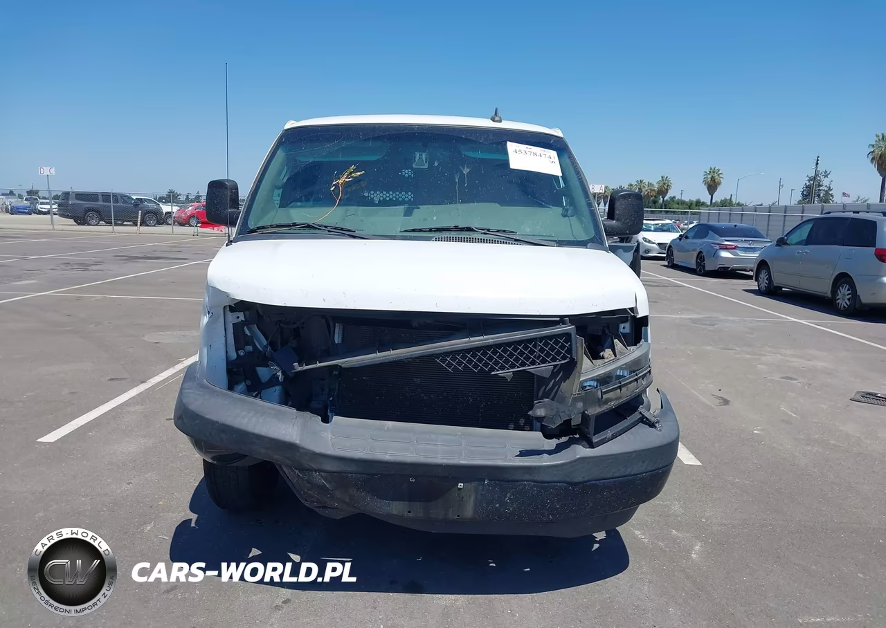 2018 Chevrolet Express 2500 Work Van VIN:1GCWGAFP7J1182159 - 14