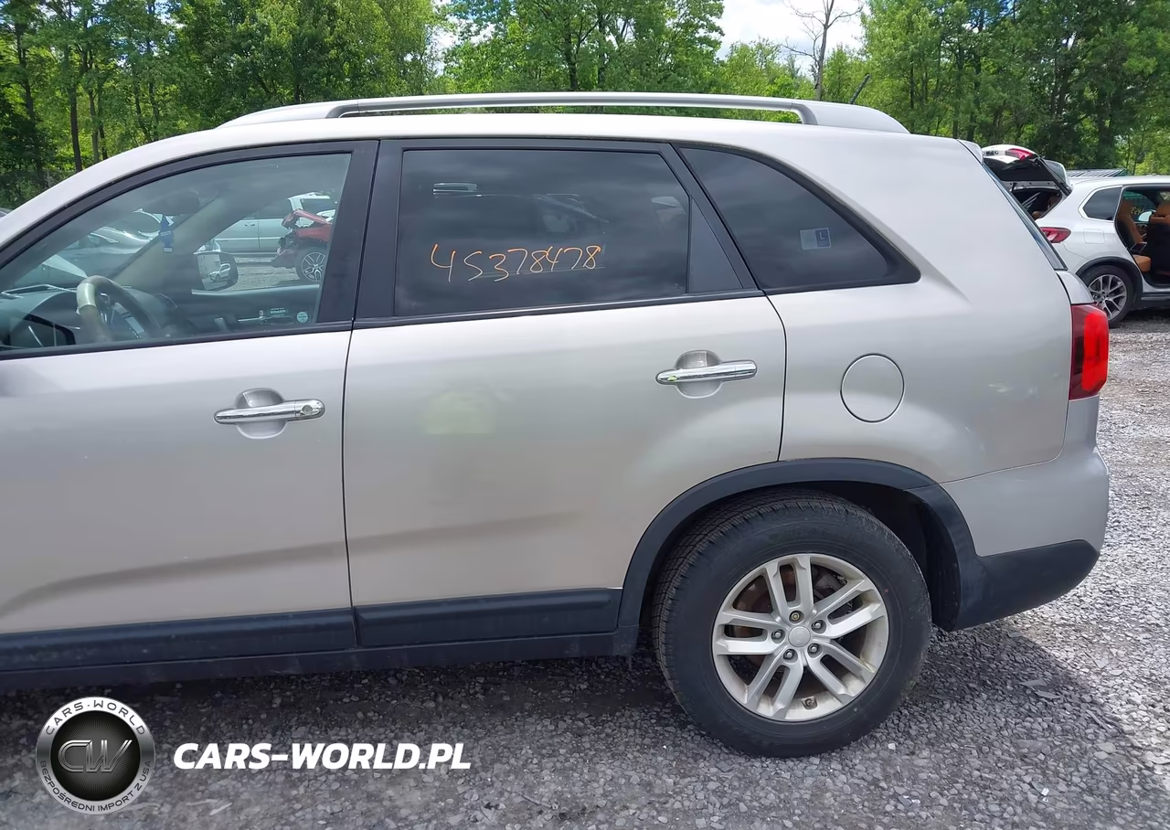 2015 Kia Sorento Lx VIN:5XYKTCA62FG654974 - 6