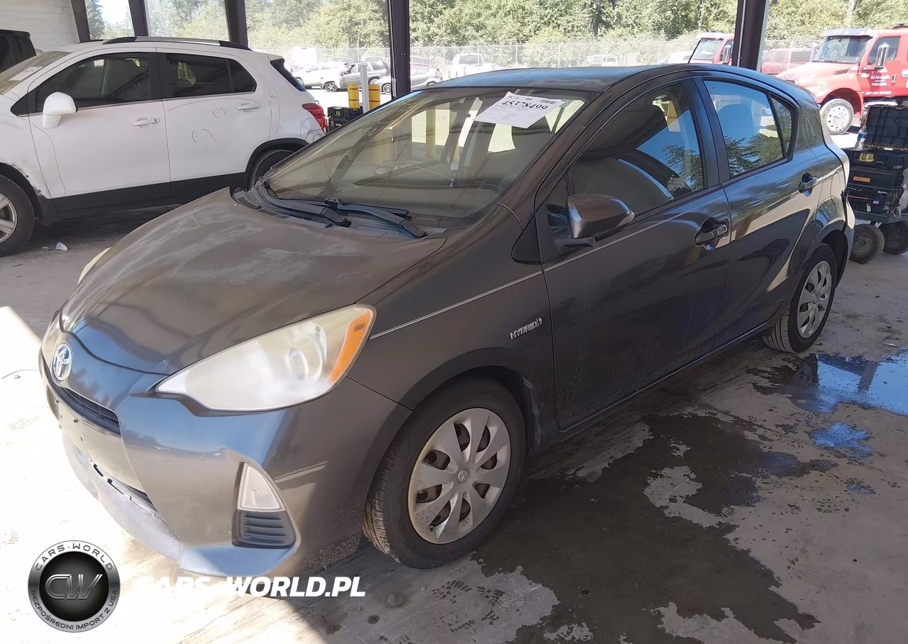 2012 Toyota Prius C Two VIN:JTDKDTB31C1022982 - 2