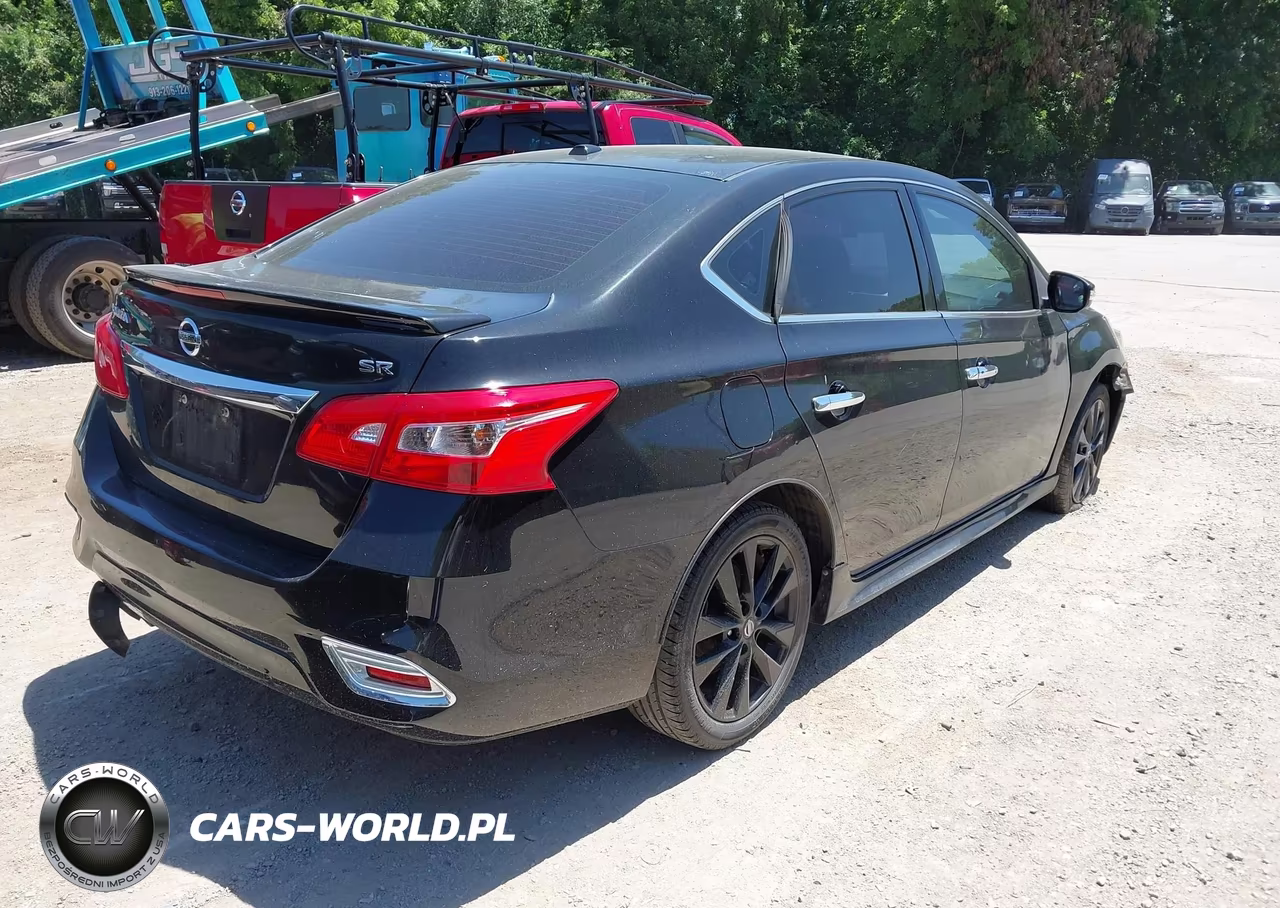 2017 Nissan Sentra Sr VIN:3N1AB7AP8HY264705 - 4